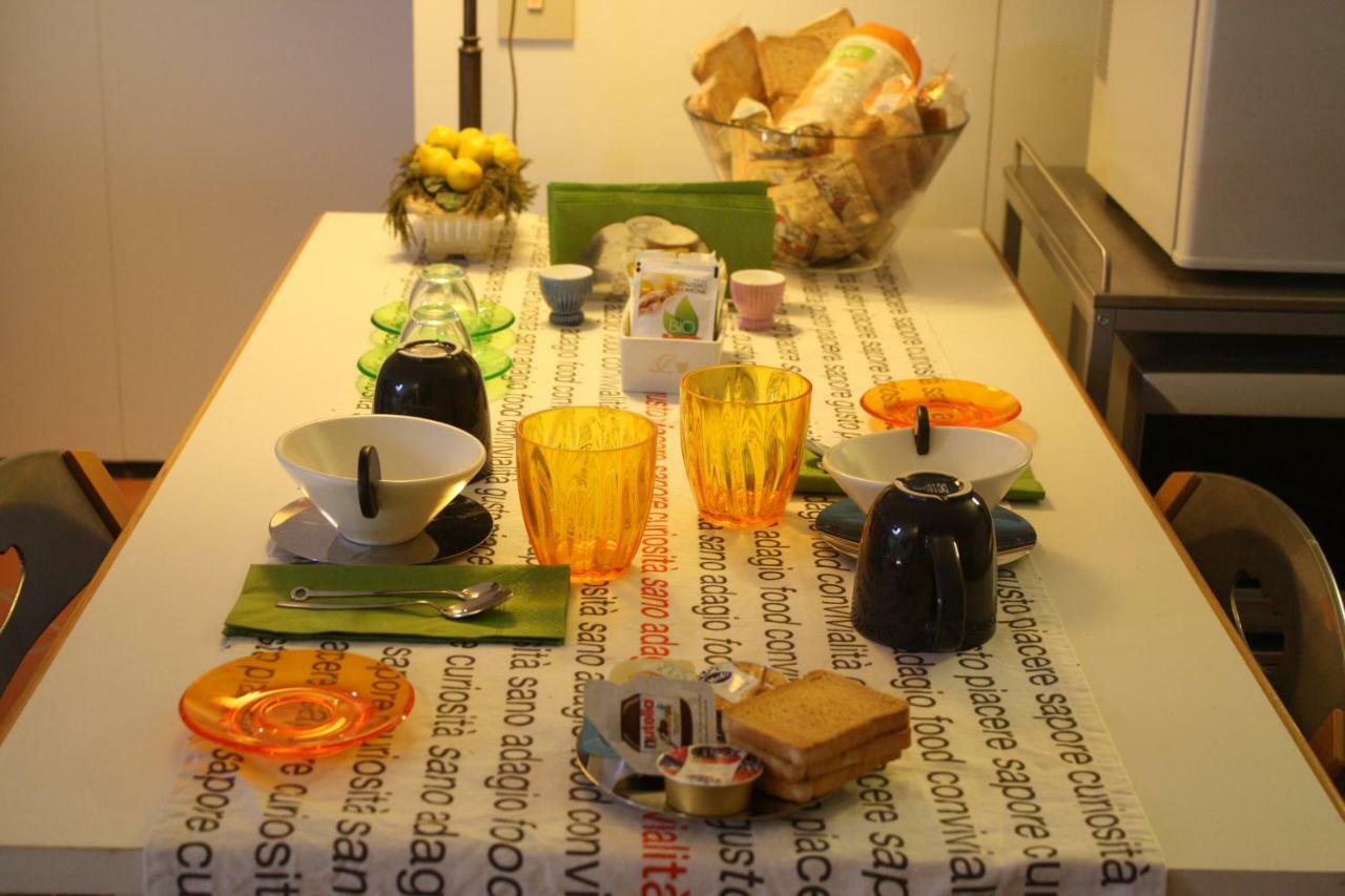 Easy Room Colle Val D'Elsa Luaran gambar